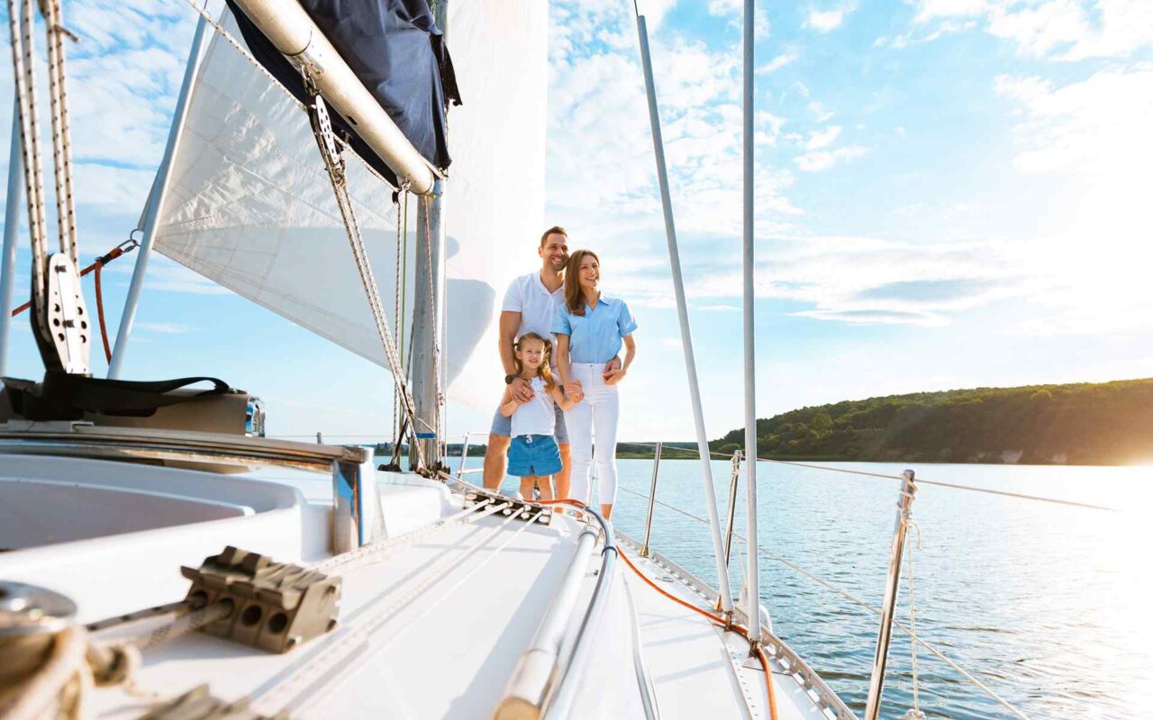 Tips on how to prepare for  family sailing